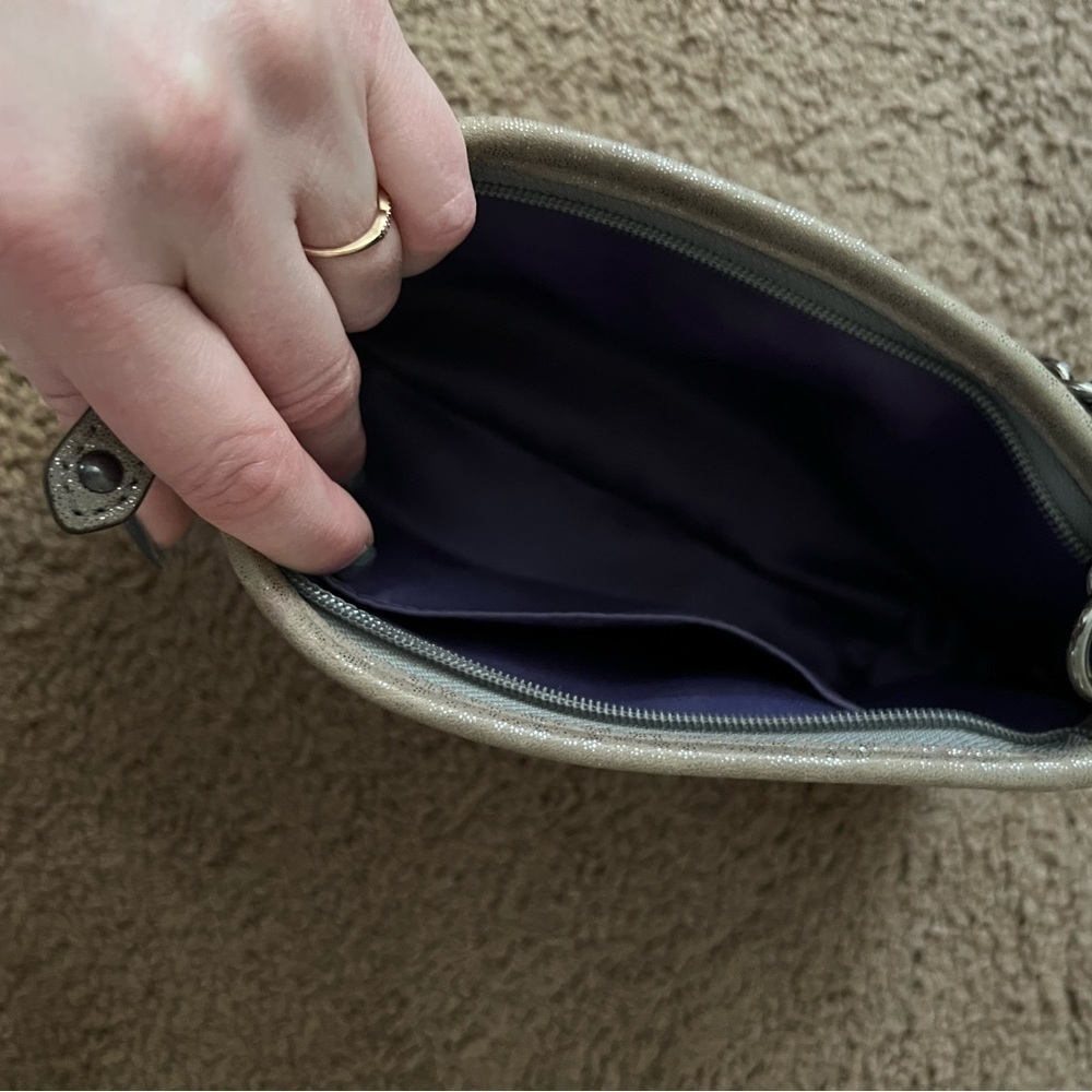 Coach- Handbag​​​​​​​​​ - Picture 4 of 4